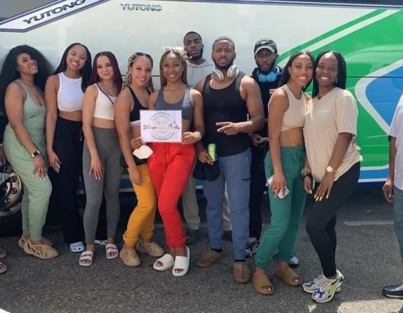 Jamaica Airport Taxi & Transfer Service – Comfortable Rides with Simon Tours Jamaica